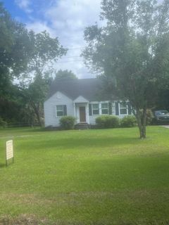 1735 Pinckney Park Drive