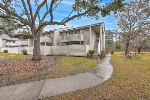 403 Greencastle Drive