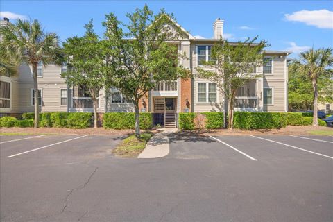 1600 Long Grove Drive 927