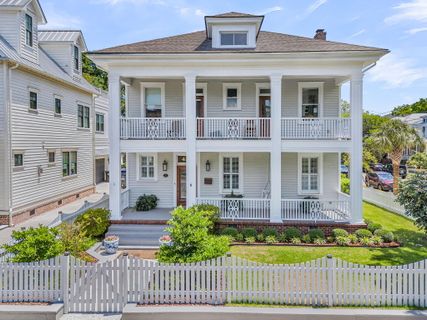 429 Huger Street active home in Hampton Park Terrace, Charleston, SC