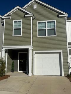 230 Blue Haw Drive active home in Carolina Groves, Moncks Corner, SC