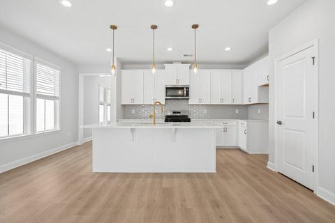 442 Queenview Lane pending home in Verdier Pointe, Charleston, SC