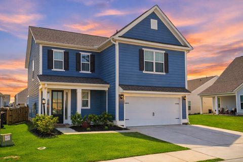 227 Old Grove Avenue active home in Foxbank Plantation, Moncks Corner, SC