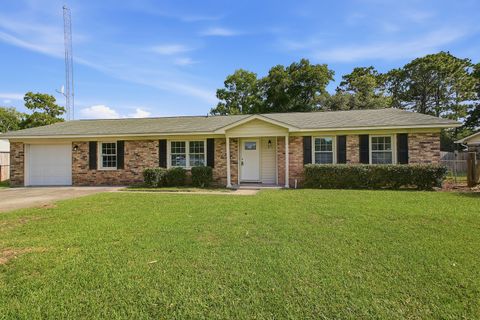 104 General Dennis Drive active home in Sangaree, Summerville, SC