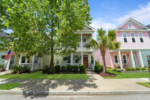 Previously sold for $370,000