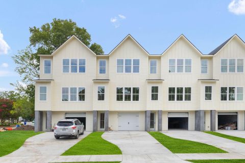 1606 Lauda Drive