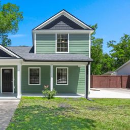 31 Woodleaf Court