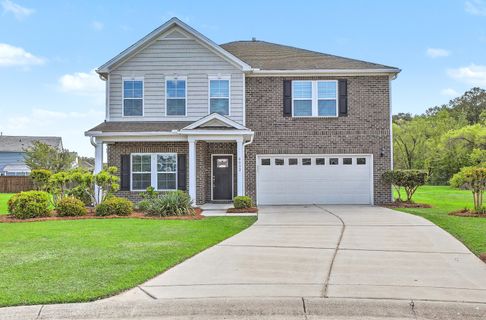 Homes in Victoria Pointe, Summerville