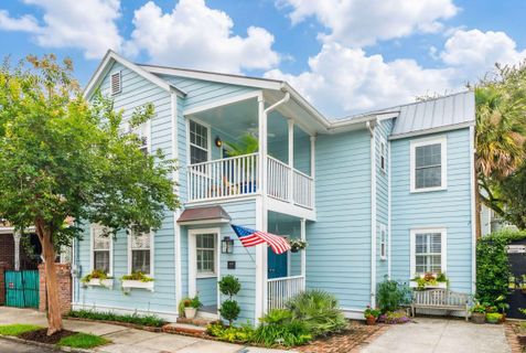 453 Race Street