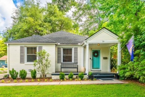 21 Craven Avenue active home in Byrnes Downs, Charleston, SC