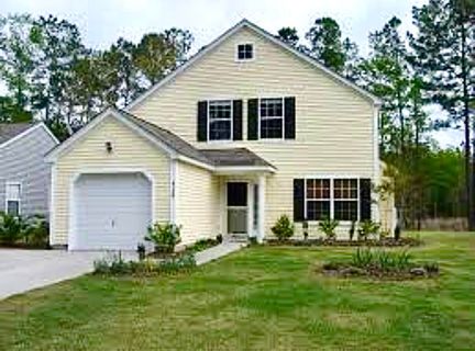 9120 Fieldstone Trace active home in Wescott Plantation, Summerville, SC