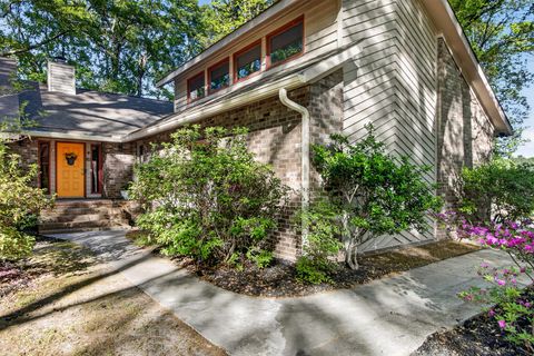 144 Brandywine Drive active home in Ashborough East, Summerville, SC