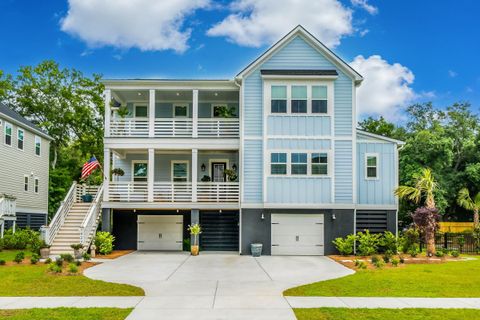 1427 Dahlia Drive