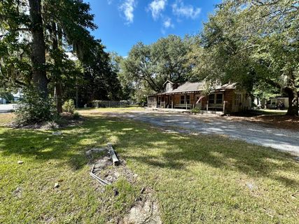 1420 N Highway 52 Drive