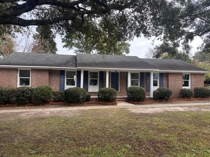 1038 Harbor View Road