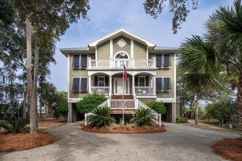 Homes in Jungle Shores, Edisto Beach