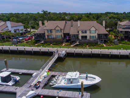 1919 Marsh Oak Lane active home in Bohicket Marina Village, Seabrook Island, SC