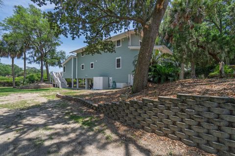 3204 Fort Street