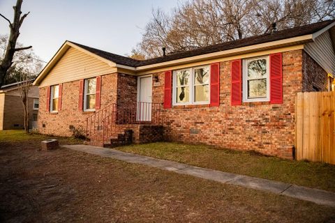 7616 Peppercorn Lane