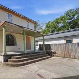 2111 Atlas Street