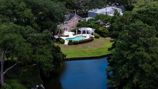 731 Knotty Pine Road