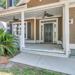 5413 Clairmont Lane
