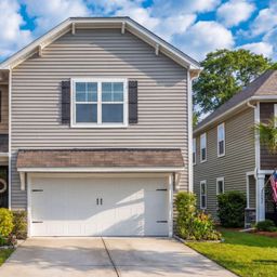 3822 Sawmill Court