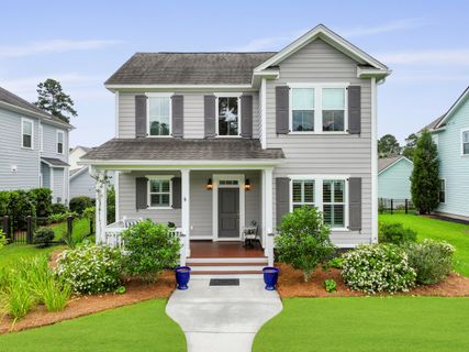 3998 Capensis Lane