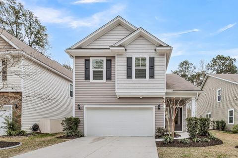 3769 Sawmill Court