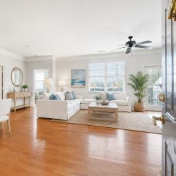 1533 Cambridge Lakes Drive Unit 203d