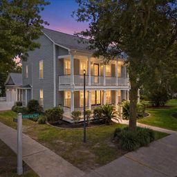 320 Hundred Oaks Parkway
