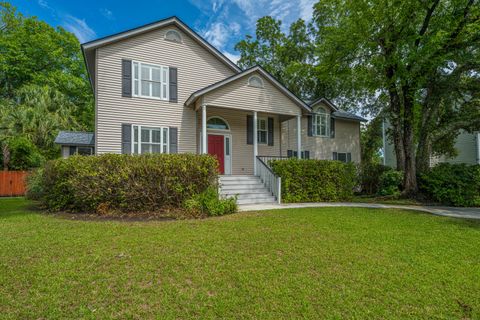 230 Marsh Oaks Drive