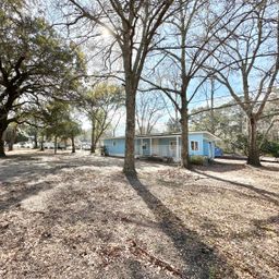 1645 Cuffy Lane
