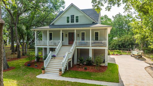 3635 Pandora Drive active home in Copahee View, Mount Pleasant, SC
