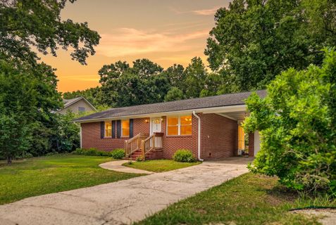 3616 Marshfield Road