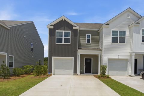 125 Yarrow Way