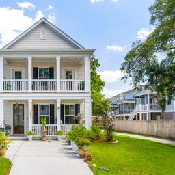 1413 Tangles Trail