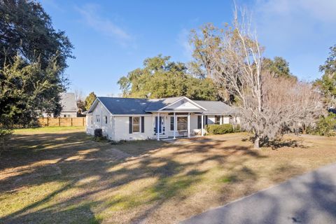 1822 Mallard Circle
