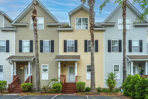 4933 Lake Palmetto Lane