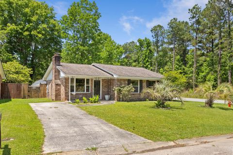 Homes in Holly Court, Goose Creek