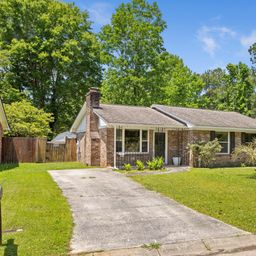 61 Tanbark Court