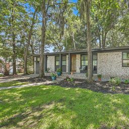 1203 Valley Drive