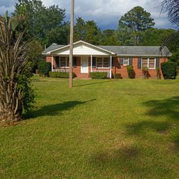 1247 Peurifoy Road
