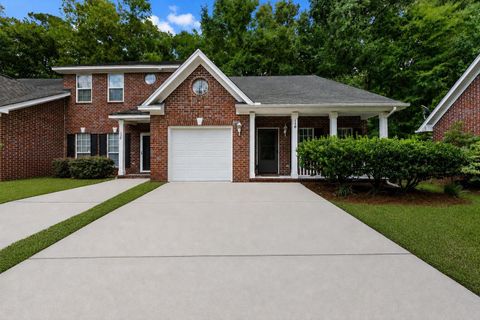 118 Walden Ridge Way