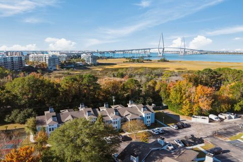 268 Alexandra Drive 11