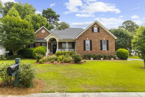 2001 Carriage Way