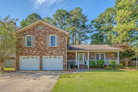 206 Eastover Circle