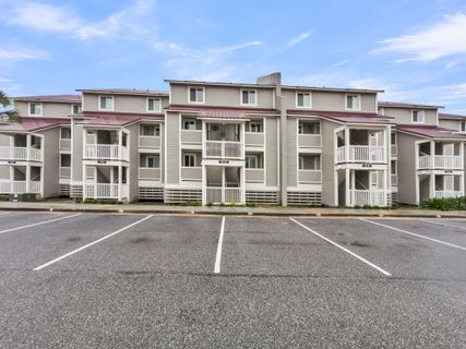 11 Mariners Cay Drive 11
