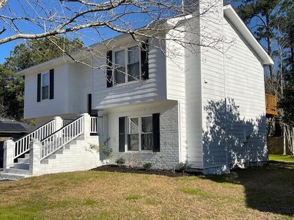 228 Mohican Circle