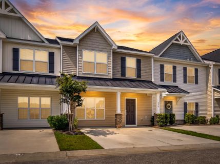 230 Swallowtail Lane
